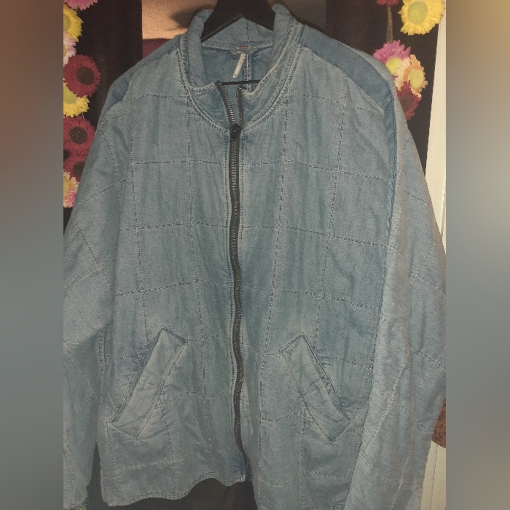 SOLD Free People Denim Dolman Jacket - Picture 8 of 9